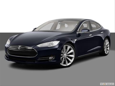 2013 Tesla Model S 4-door Performance  Sedan Front angle medium view photo